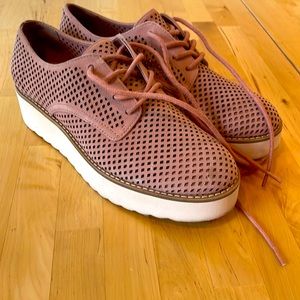 Vince Camuto NILLINDIE Blush Lace Up Sneaker Platform Oxford Loafer Poise Pink